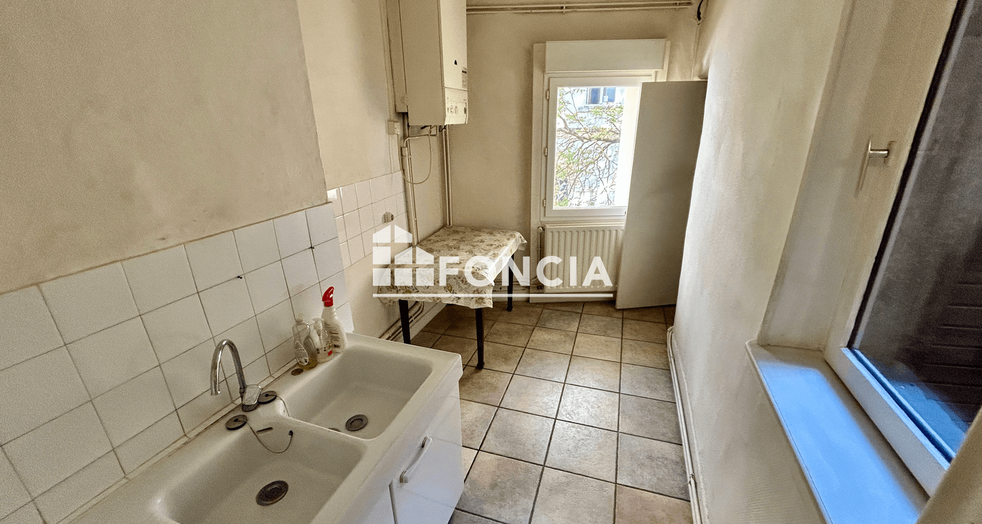 Appartement 2 pièces (55 m²) à vendre - Vienne (38200)