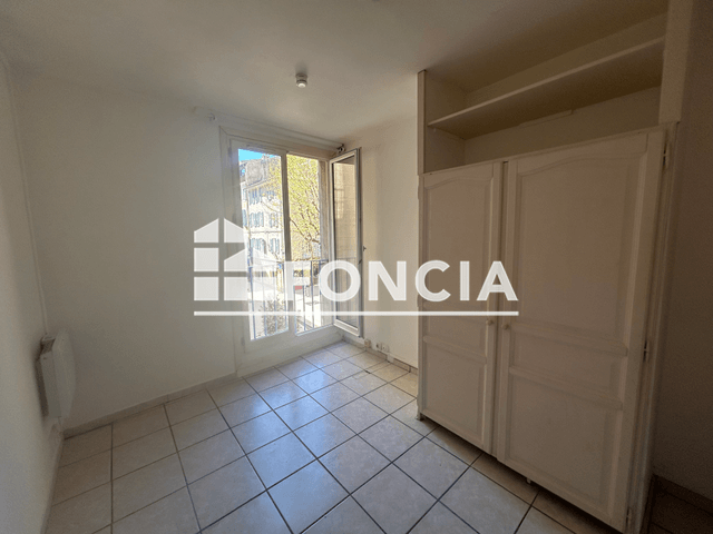 Studio meublé (14.74 m²) à louer - Manosque (04100)