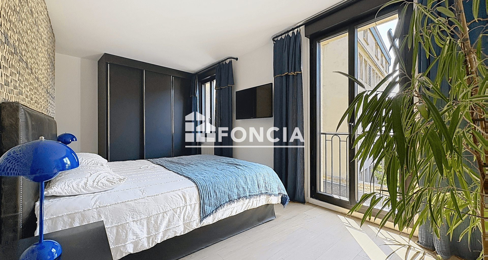 Appartement 5 pièces (137.03 m²) à vendre - Caen (14000)