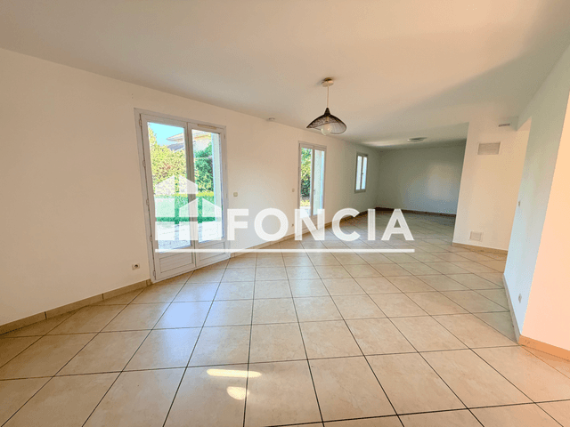 Maison 6 pièces (139.57 m²) à louer - Douvaine (74140)