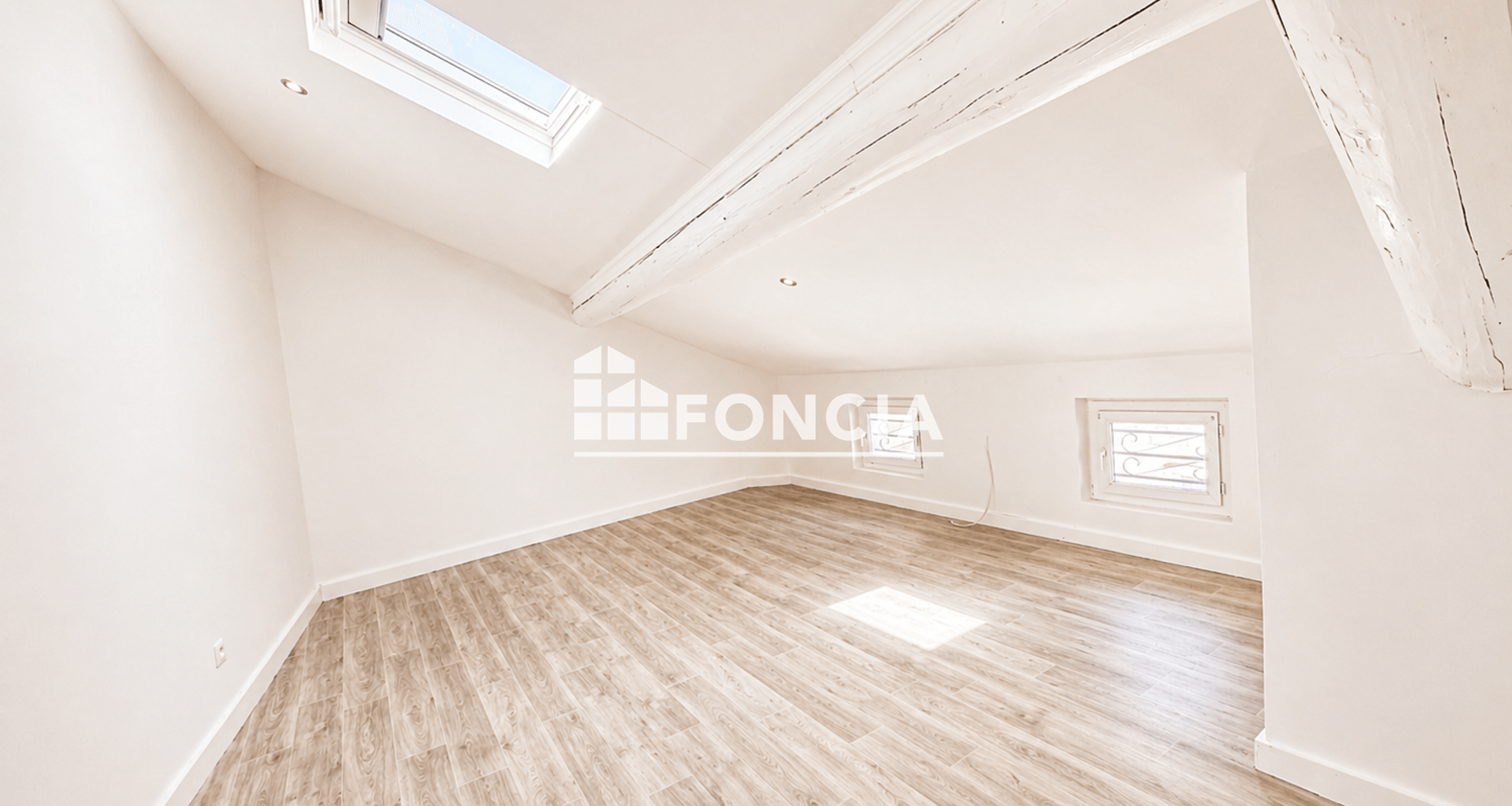 Appartement 3 pièces (69.69 m²) à vendre - Villefranche-sur-saône (69400)