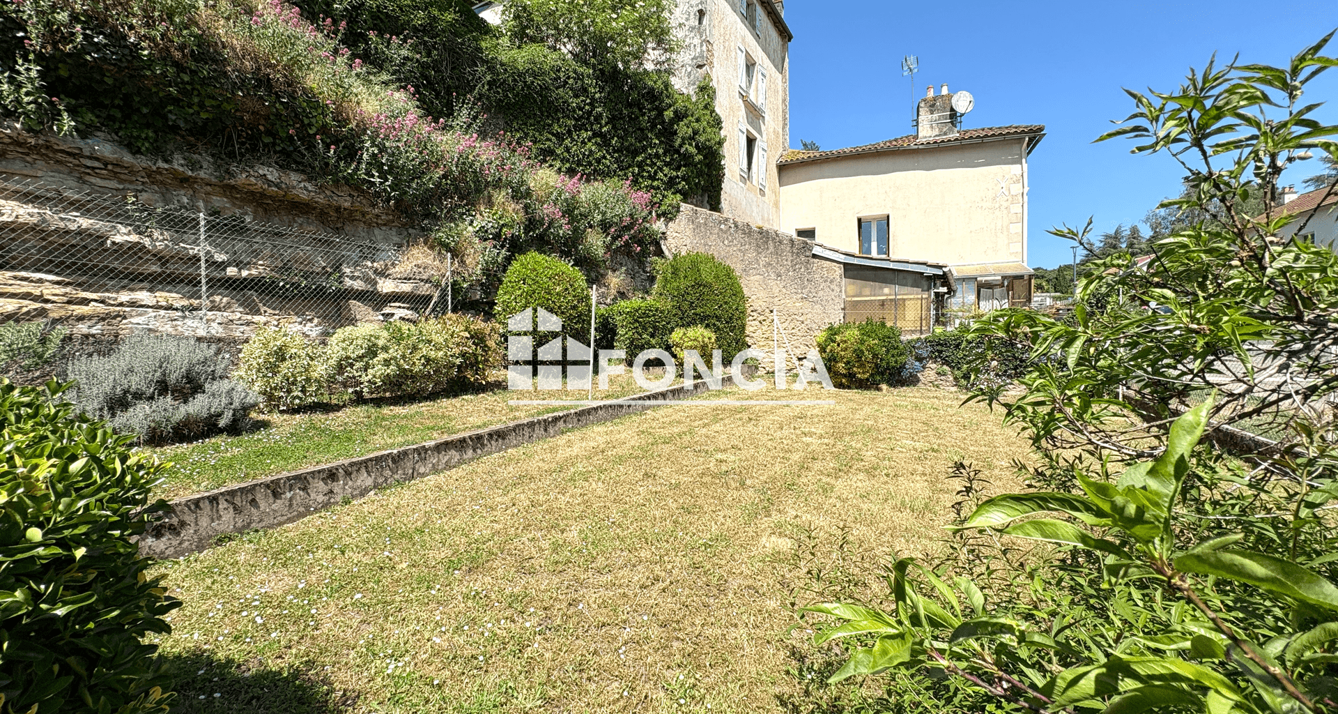 Maison 6 pièces (200 m²) à vendre - Poitiers (86000)