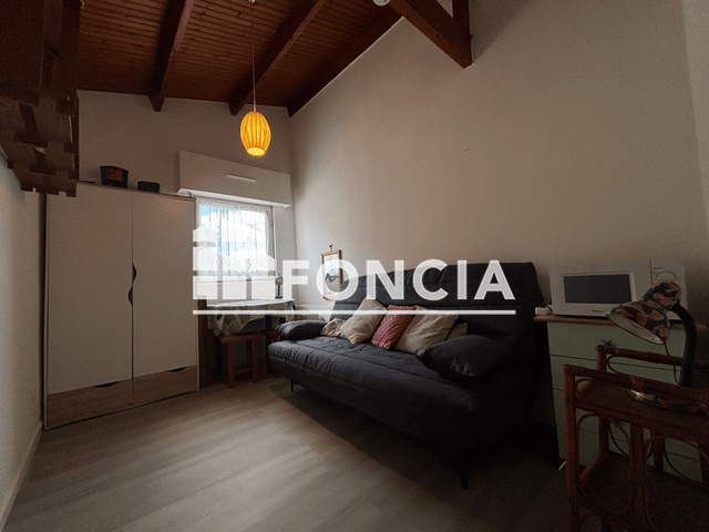 Studio meublé (12.78 m²) à louer - La Rochelle (17000)