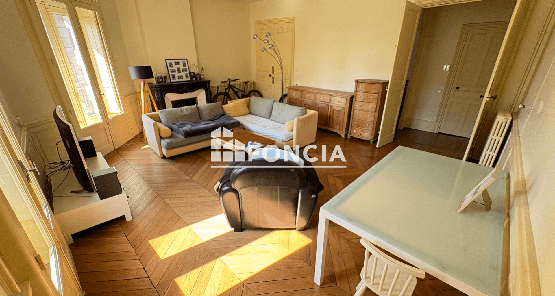 Appartement 5 pièces (144.8 m²) à louer - Valence (26000)