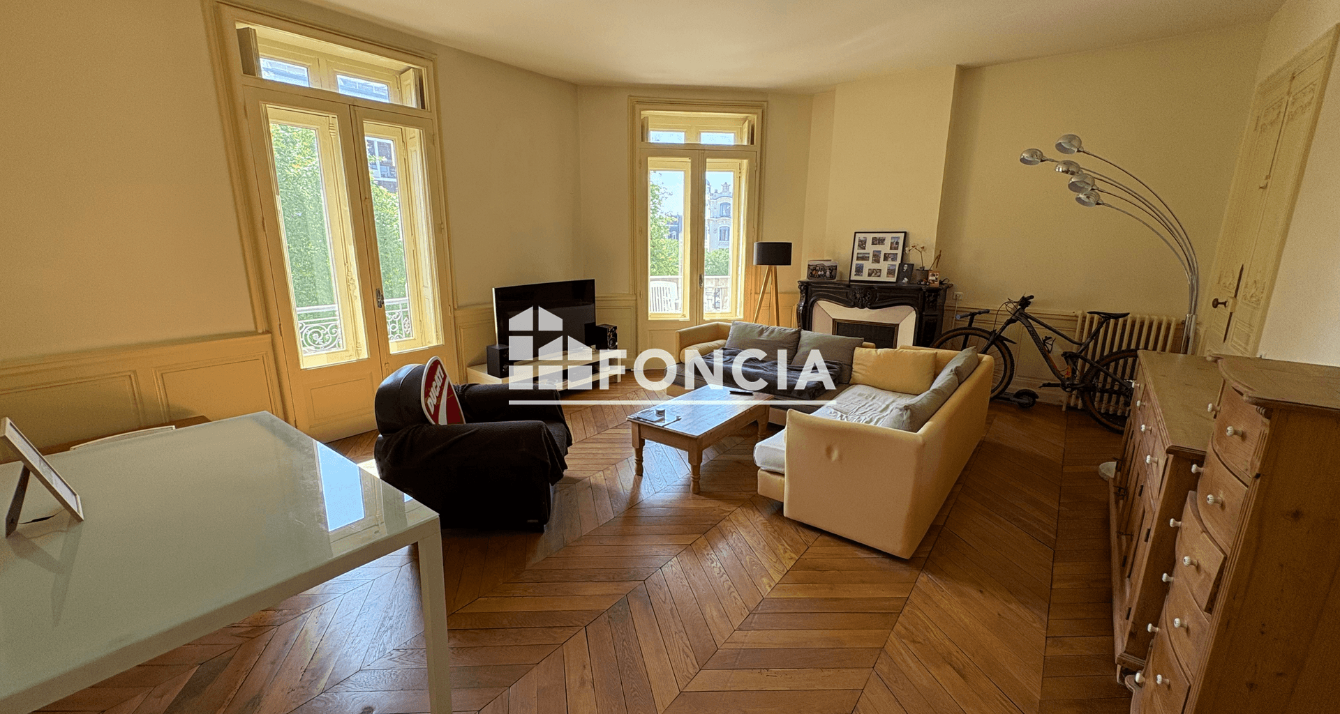 Appartement 5 pièces (144.8 m²) à louer - Valence (26000)
