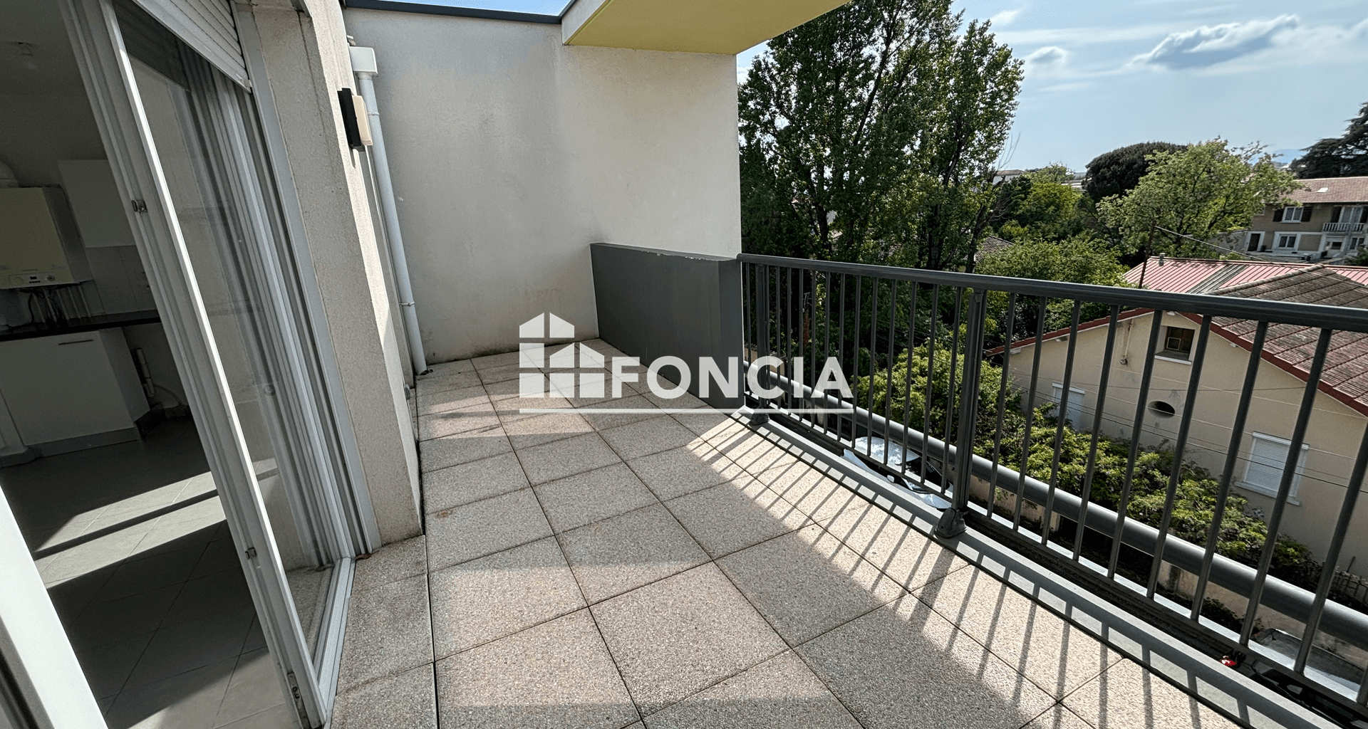 Appartement 3 pièces (62.8 m²) à vendre - Décines-charpieu (69150)