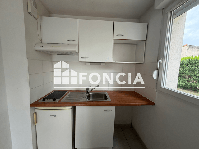 Appartement 2 pièces (39.29 m²) à louer - Angouleme (16000)