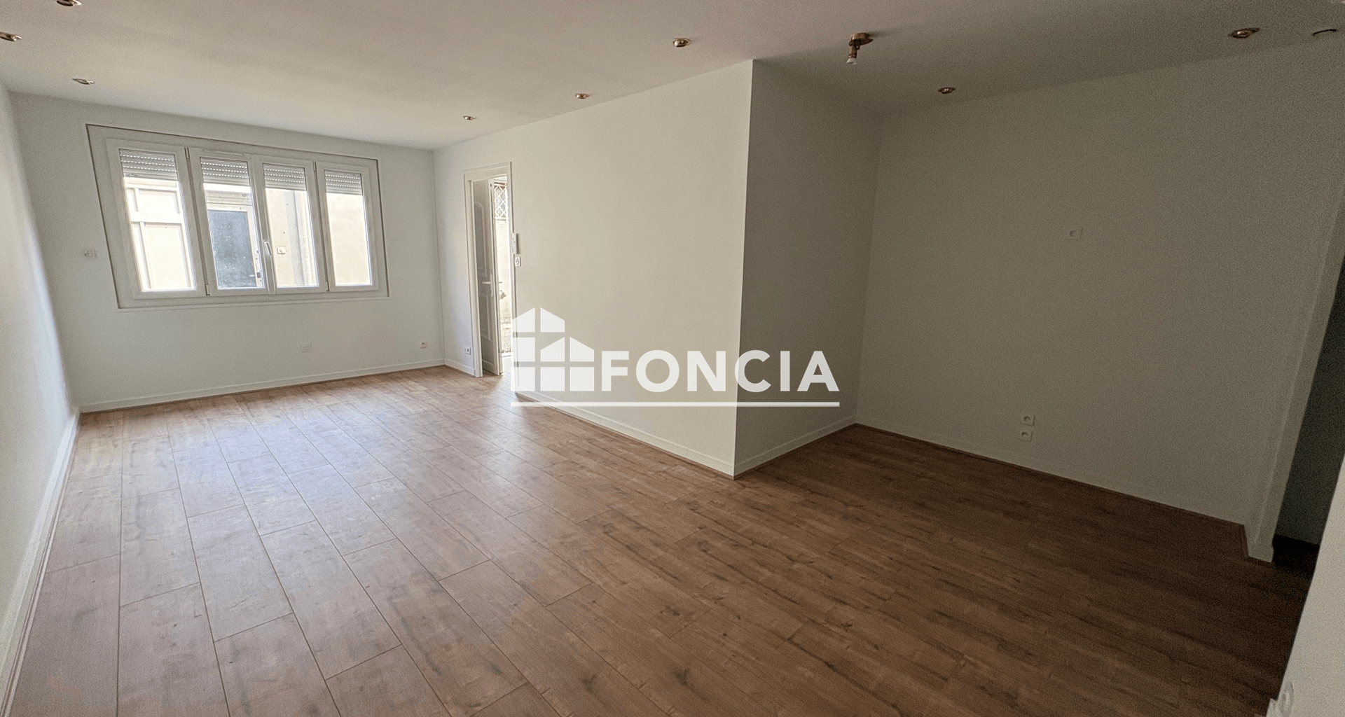 Appartement 2 pièces (50.32 m²) à louer - Meyzieu (69330)