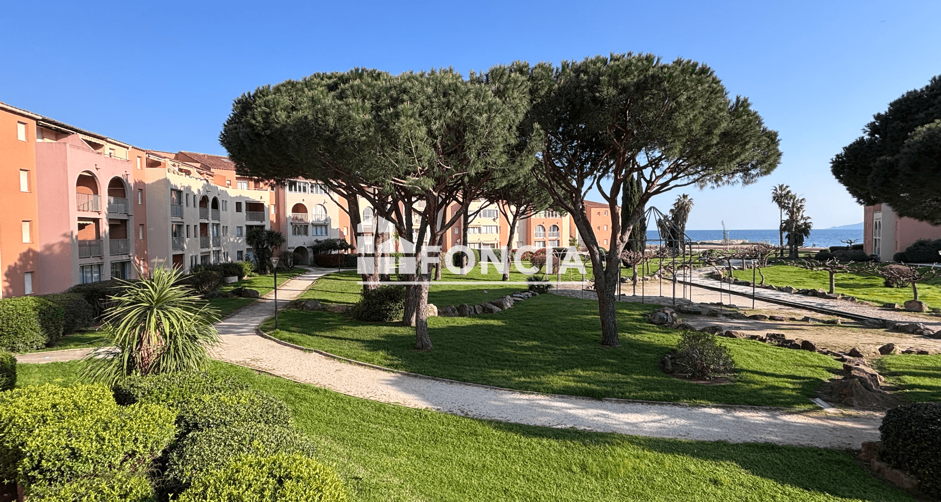 Appartement 3 pièces (40 m²) à vendre - La Londe-les-maures (83250)
