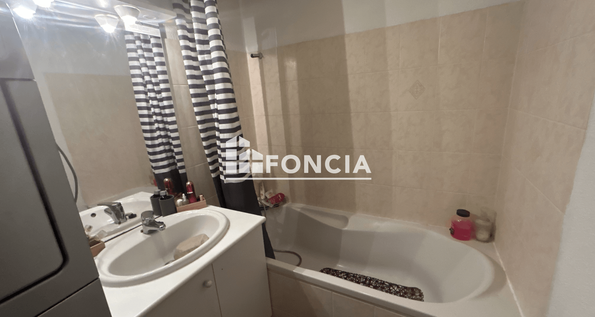 Maison 4 pièces (76 m²) à vendre - Prévessin-moëns (01280)
