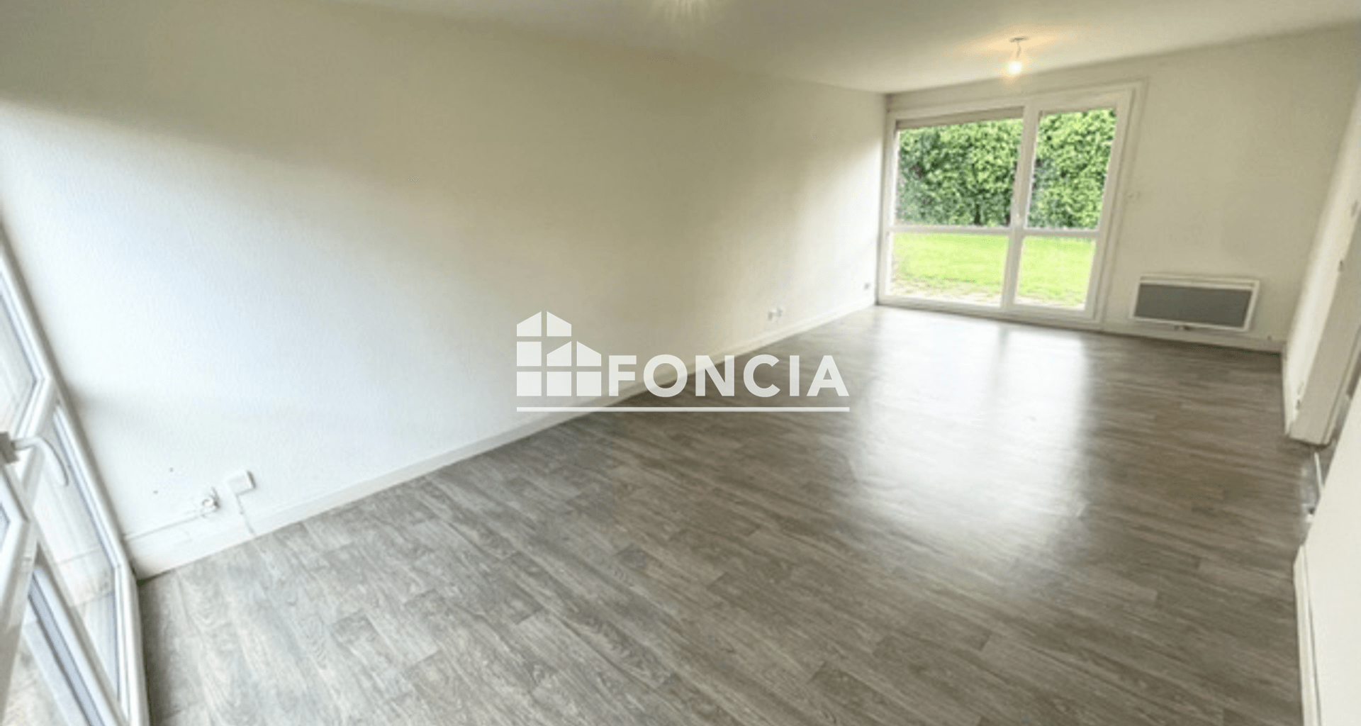Maison 7 pièces (111.35 m²) à louer - Villars (42390)