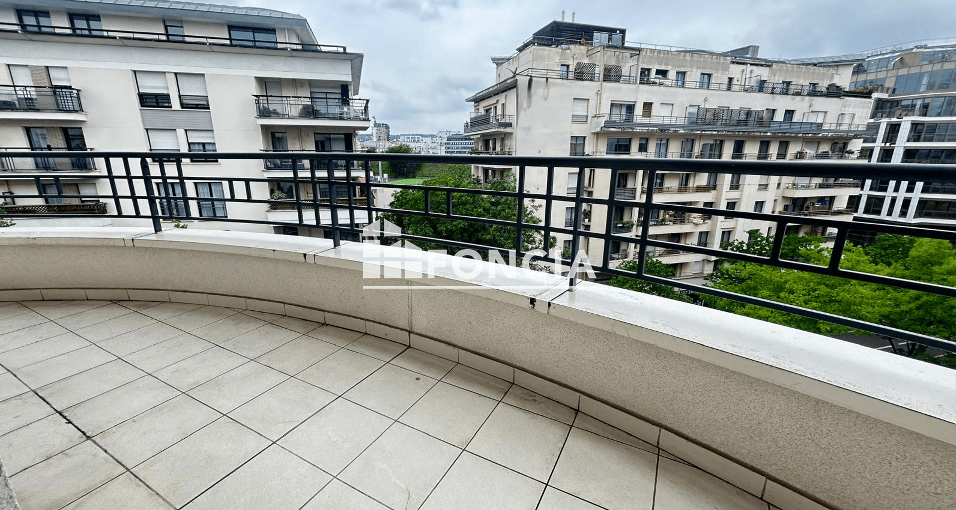 Appartement meublé 3 pièces (56.85 m²) à louer - Issy-les-moulineaux (92130)