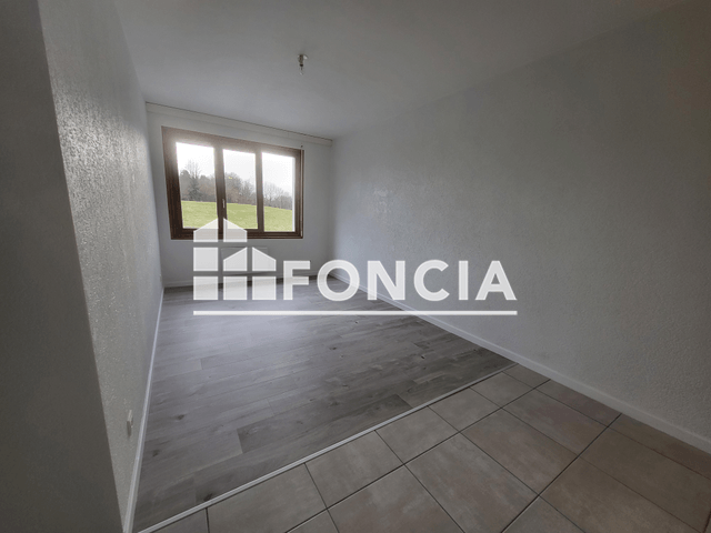 Appartement 2 pièces (44.5 m²) à louer - Saint-maximin (38530)