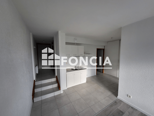 Appartement 2 pièces (44.5 m²) à louer - Saint-maximin (38530)