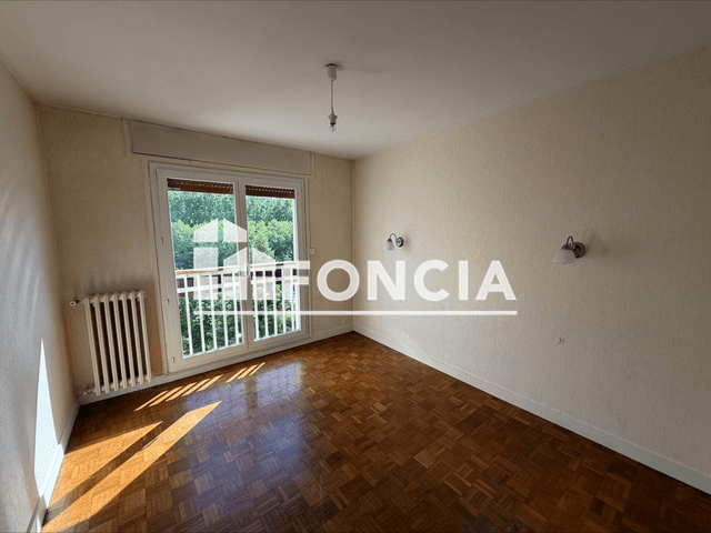 Appartement 4 pièces (90.31 m²) à louer - Chambery (73000)
