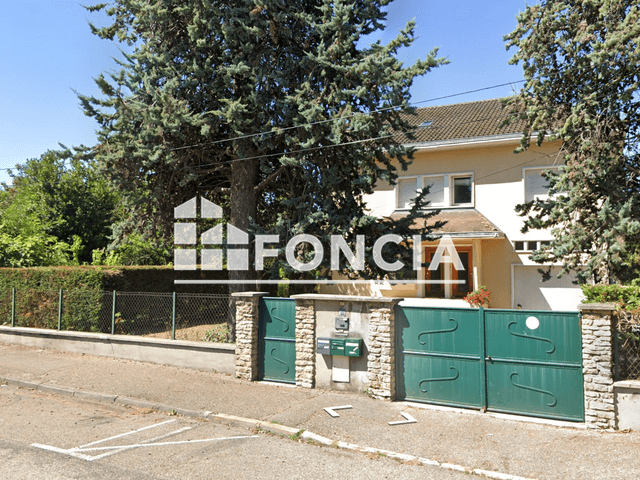 Appartement 3 pièces (82.77 m²) à louer - Bourgoin Jallieu (38300)