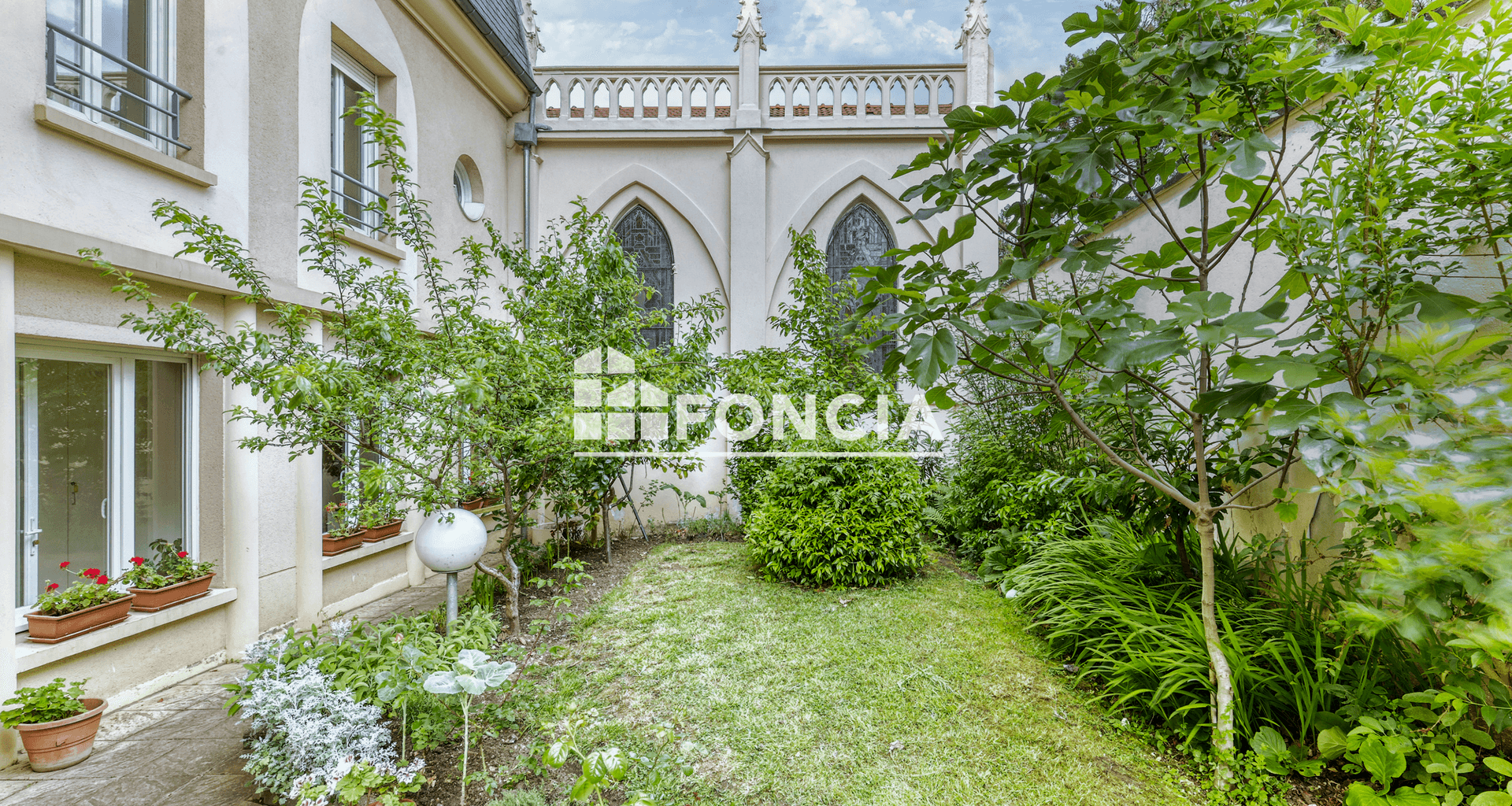 Maison 18 pièces (404 m²) à vendre - Issy-les-moulineaux (92130)