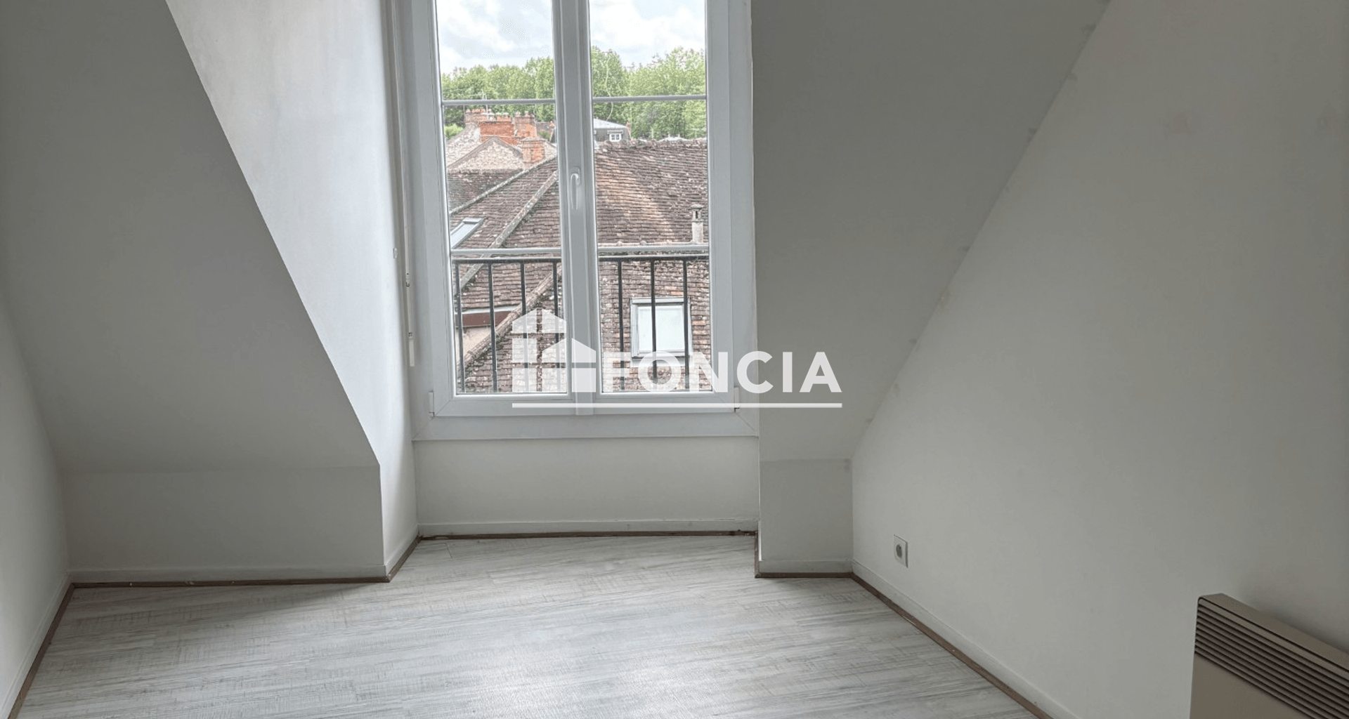 Appartement 2 pièces (44.44 m²) à louer - Nemours (77140)