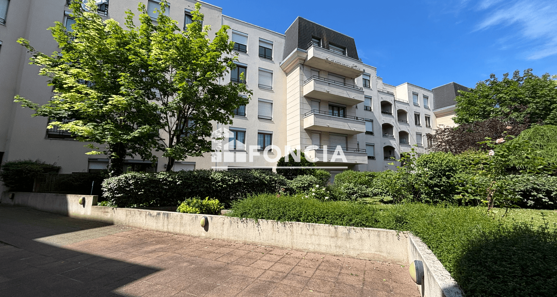 Appartement 3 pièces (72.05 m²) à vendre - Saint-gratien (95210)