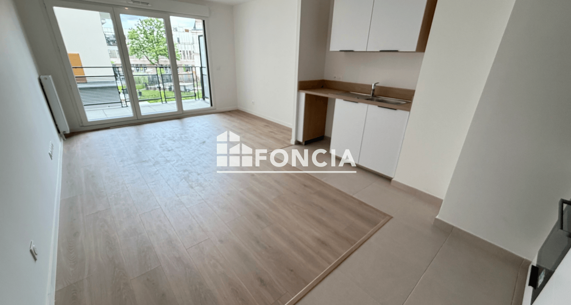 Appartement 4 pièces (80.42 m²) à louer - Châtenay-malabry (92290)