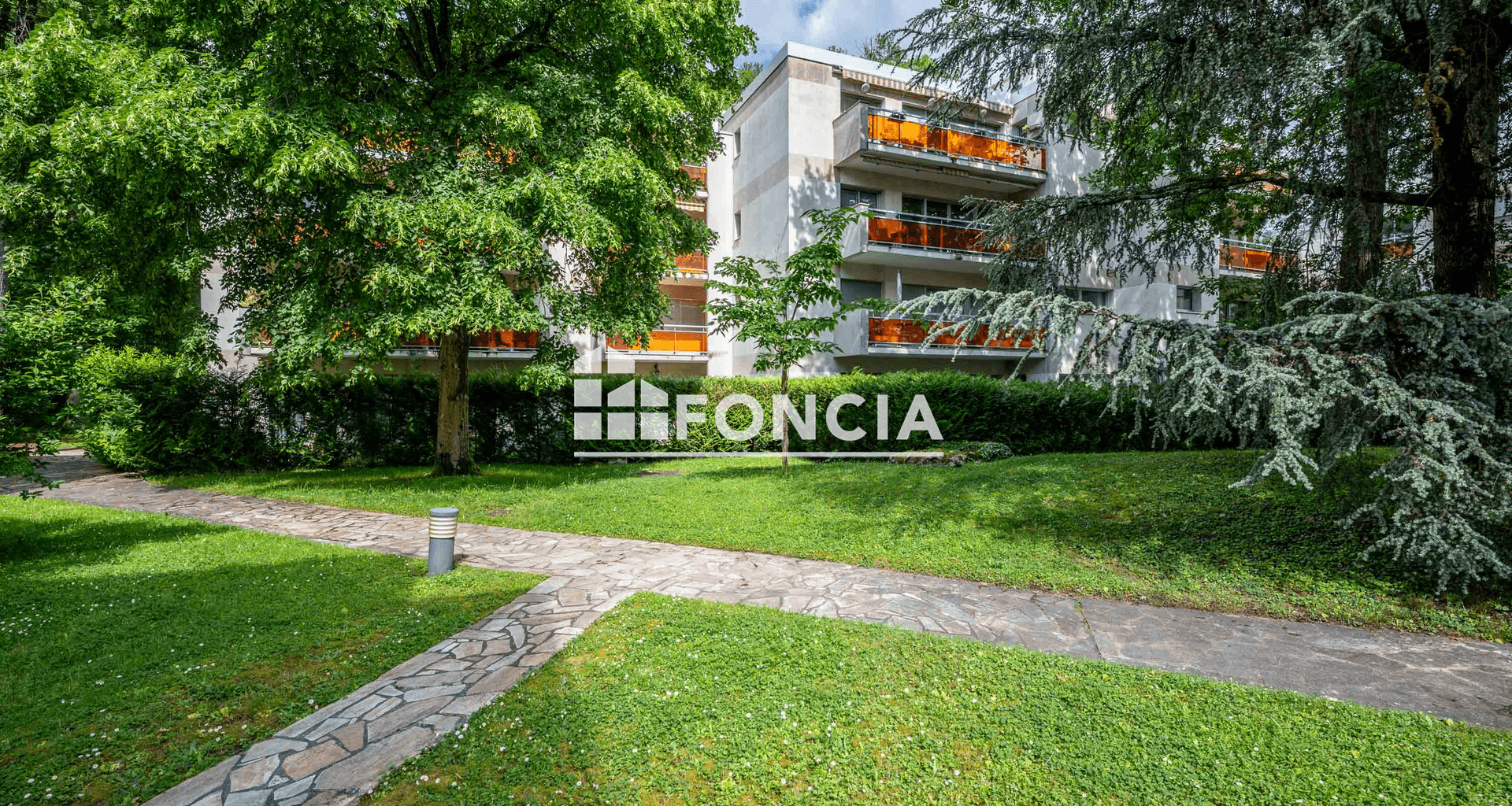 Appartement 2 pièces (56 m²) à vendre - Le Plessis-robinson (92350)