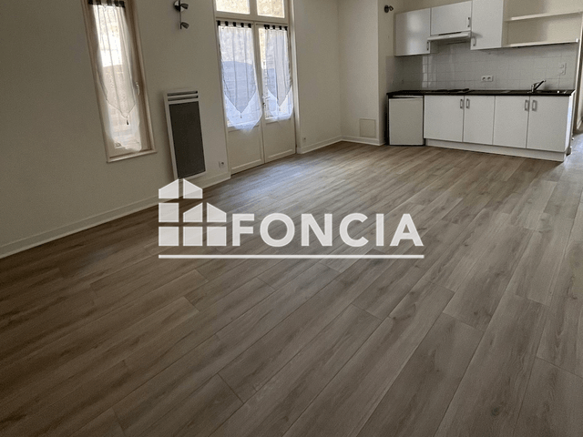 Appartement 2 pièces (55.6 m²) à louer - Niort (79000)