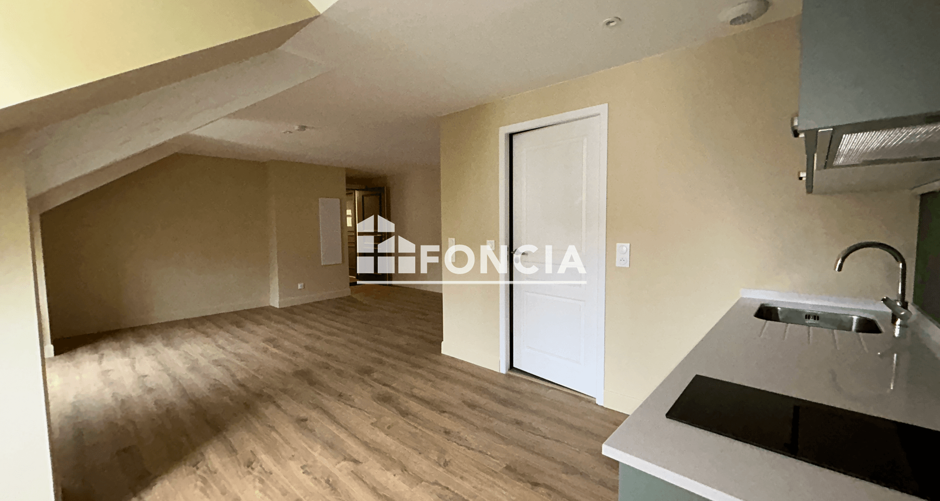 Studio (30.74 m²) à louer - Vichy (03200)