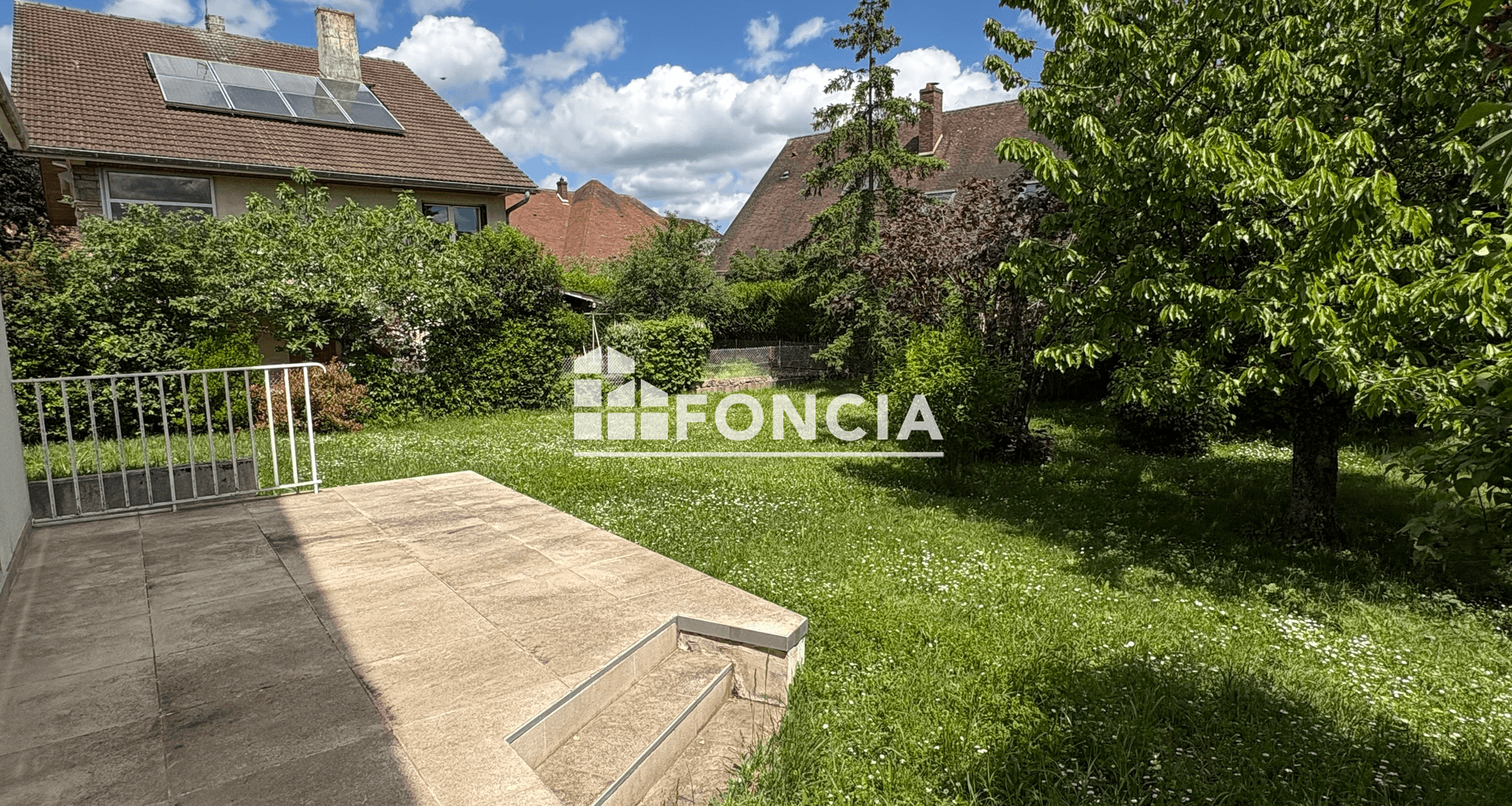 Maison 9 pièces (152.7 m²) à louer - Fontaine-lès-dijon (21121)