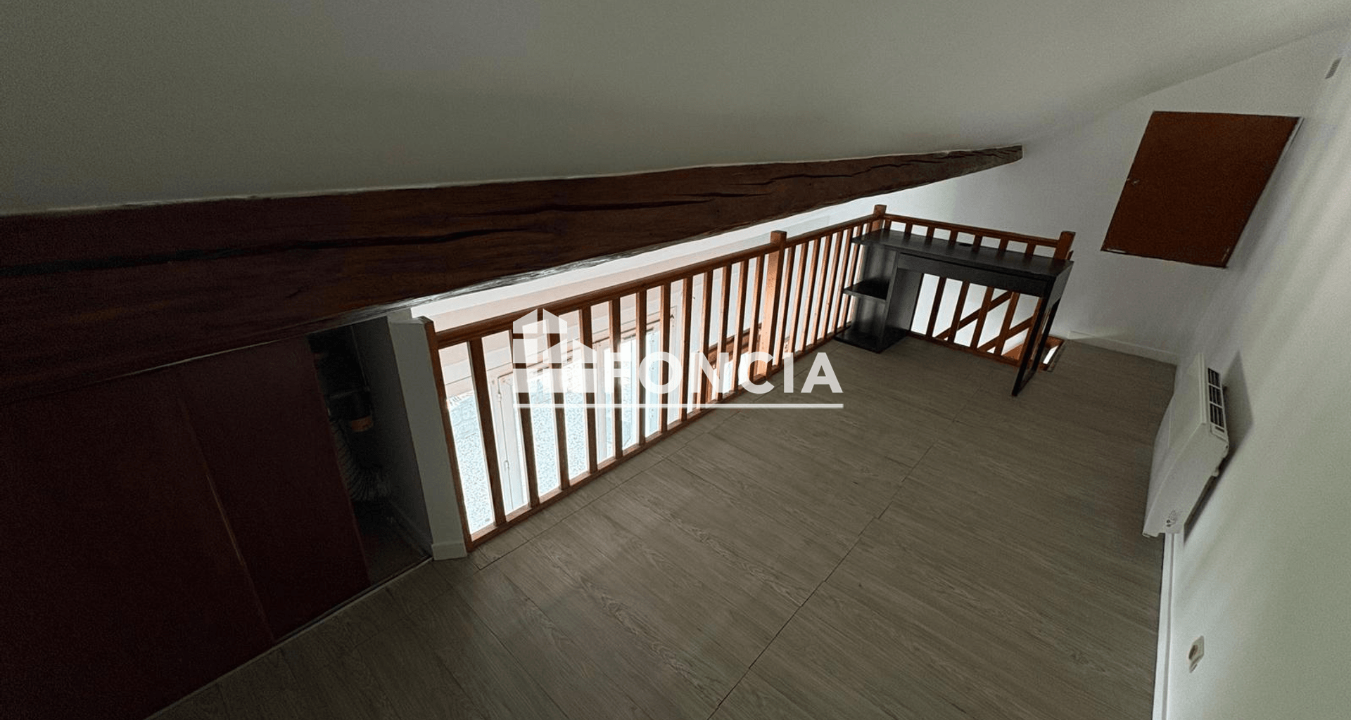 Studio (14.86 m²) à louer - Sainte-geneviève-des-bois (91700)