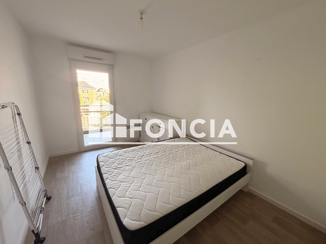 Appartement meublé 2 pièces (51 m²) à louer - Angers (49000)