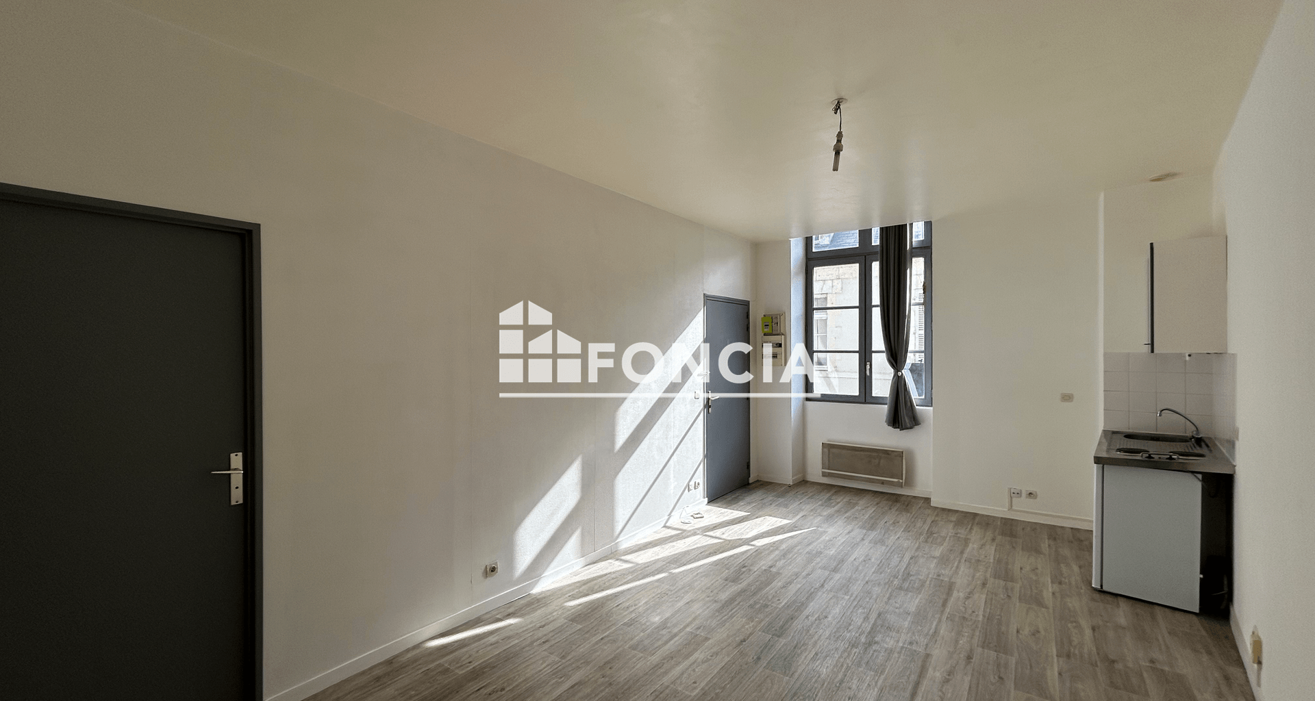 Studio (24.1 m²) à louer - Orléans (45000)