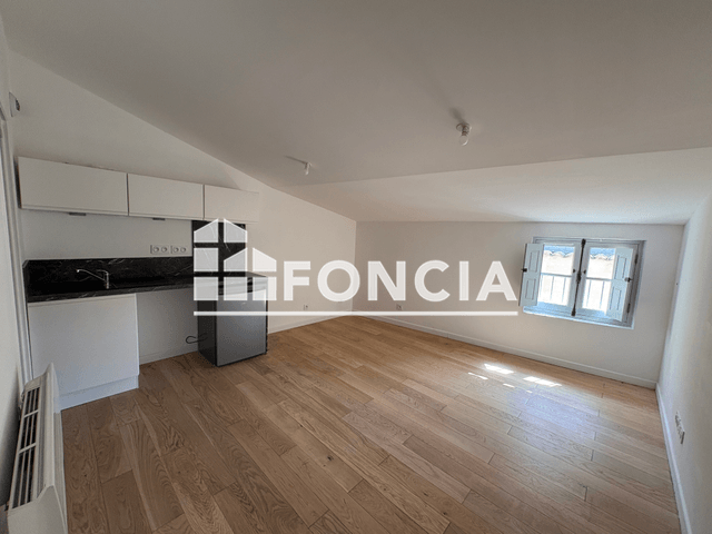 Studio (29.1 m²) à louer - Uzes (30700)