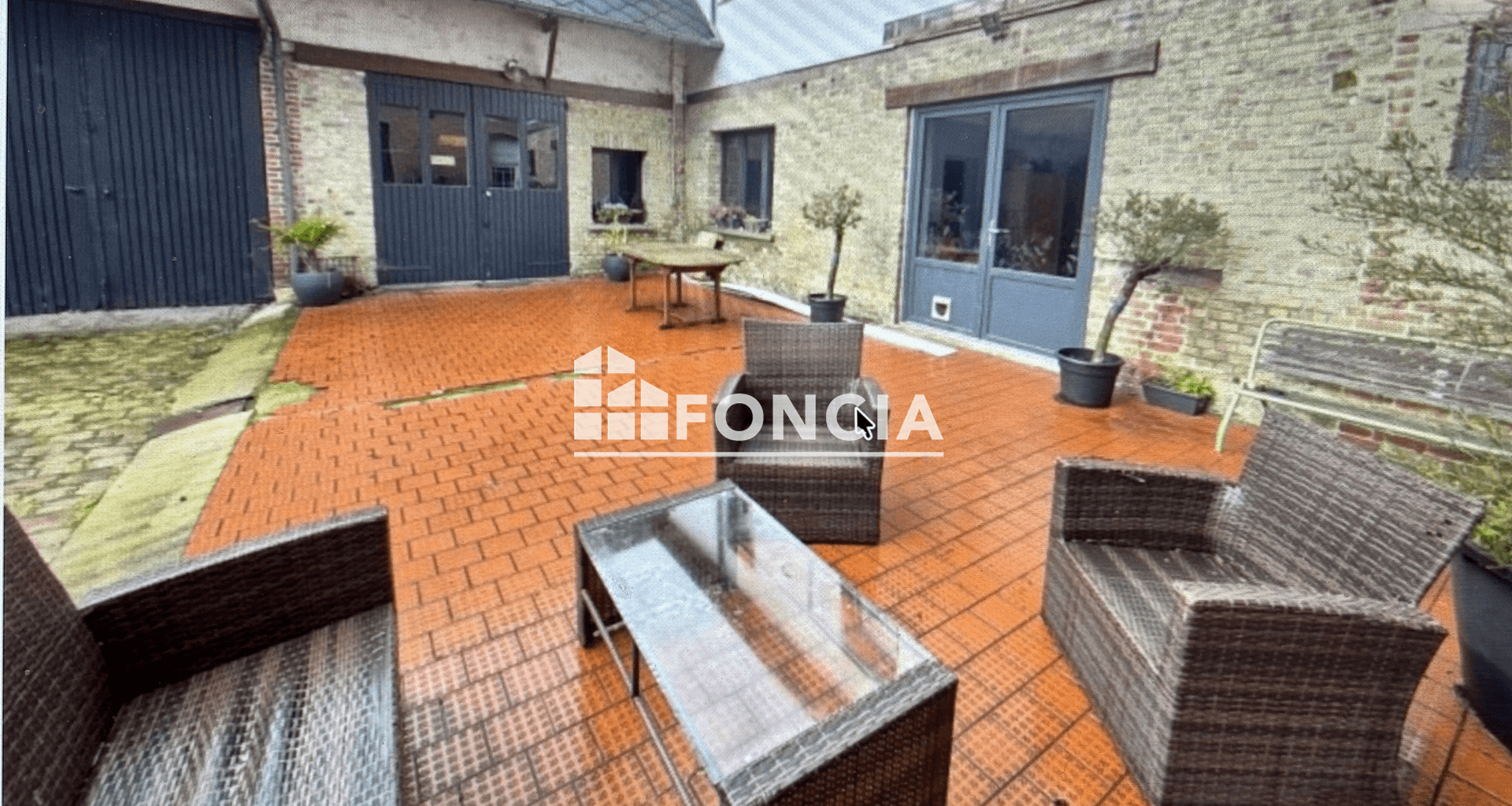 Maison 6 pièces (300 m²) à vendre - Flixecourt (80420)