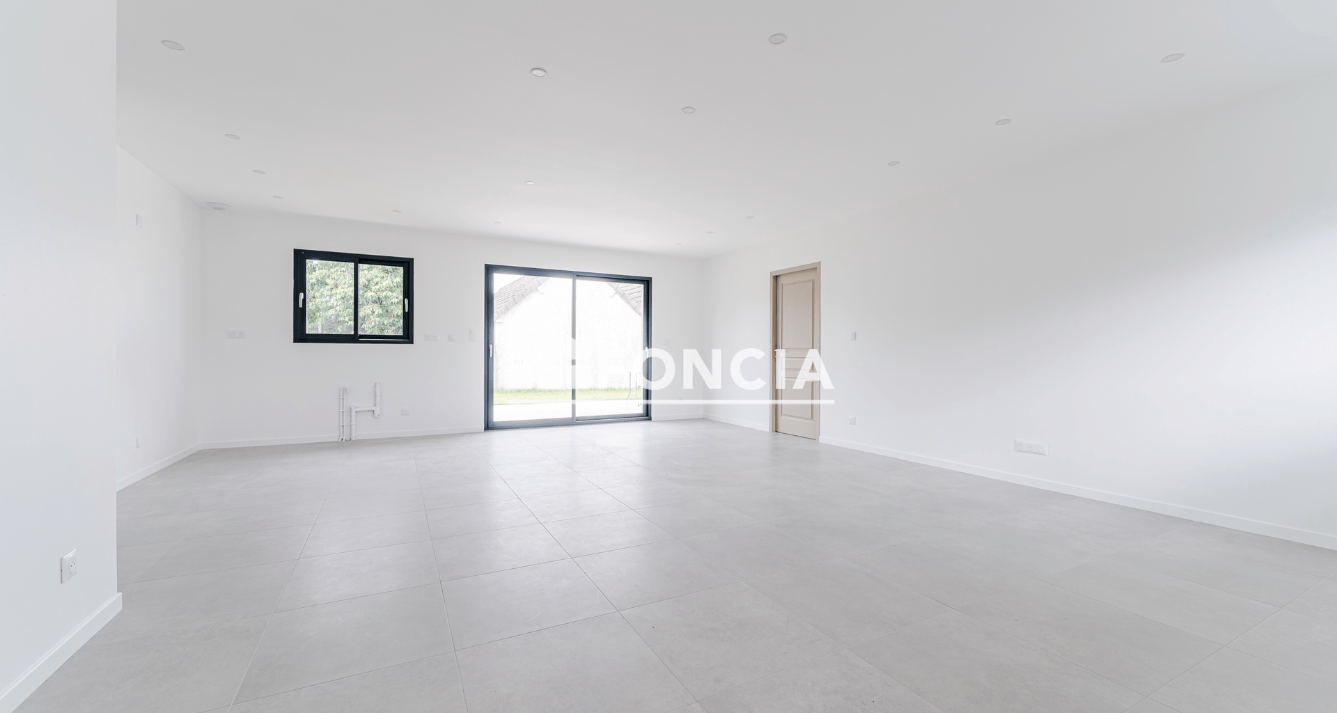 Maison 4 pièces (106 m²) à vendre - Chargé (37530)