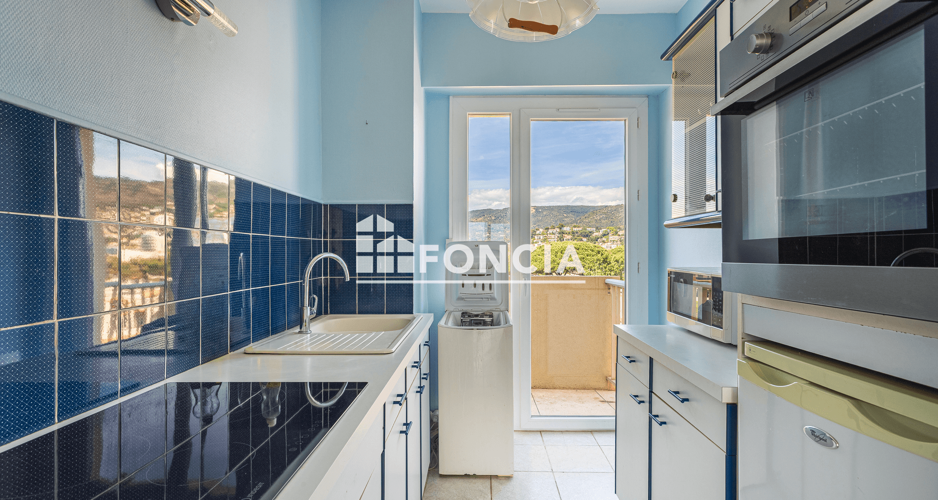 Appartement 3 pièces (55.14 m²) à vendre - Le Lavandou (83980)