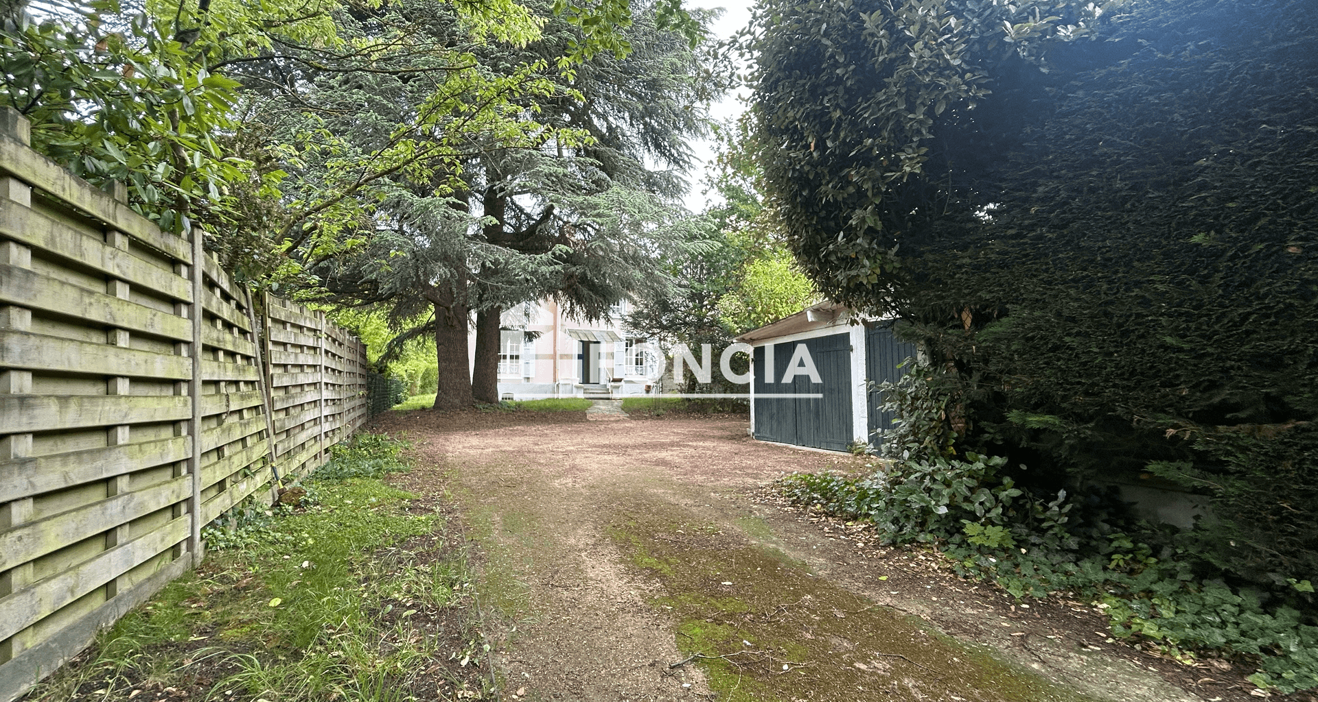 Maison 7 pièces (181.33 m²) à louer - Maisons-laffitte (78600)