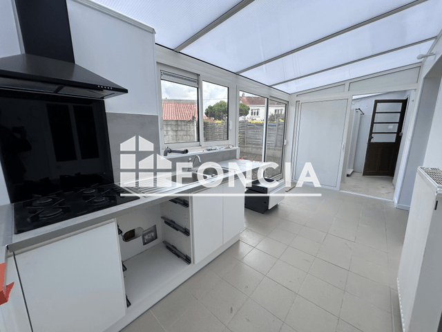 Maison 5 pièces (109.98 m²) à louer - La Roche Sur Yon (85000)