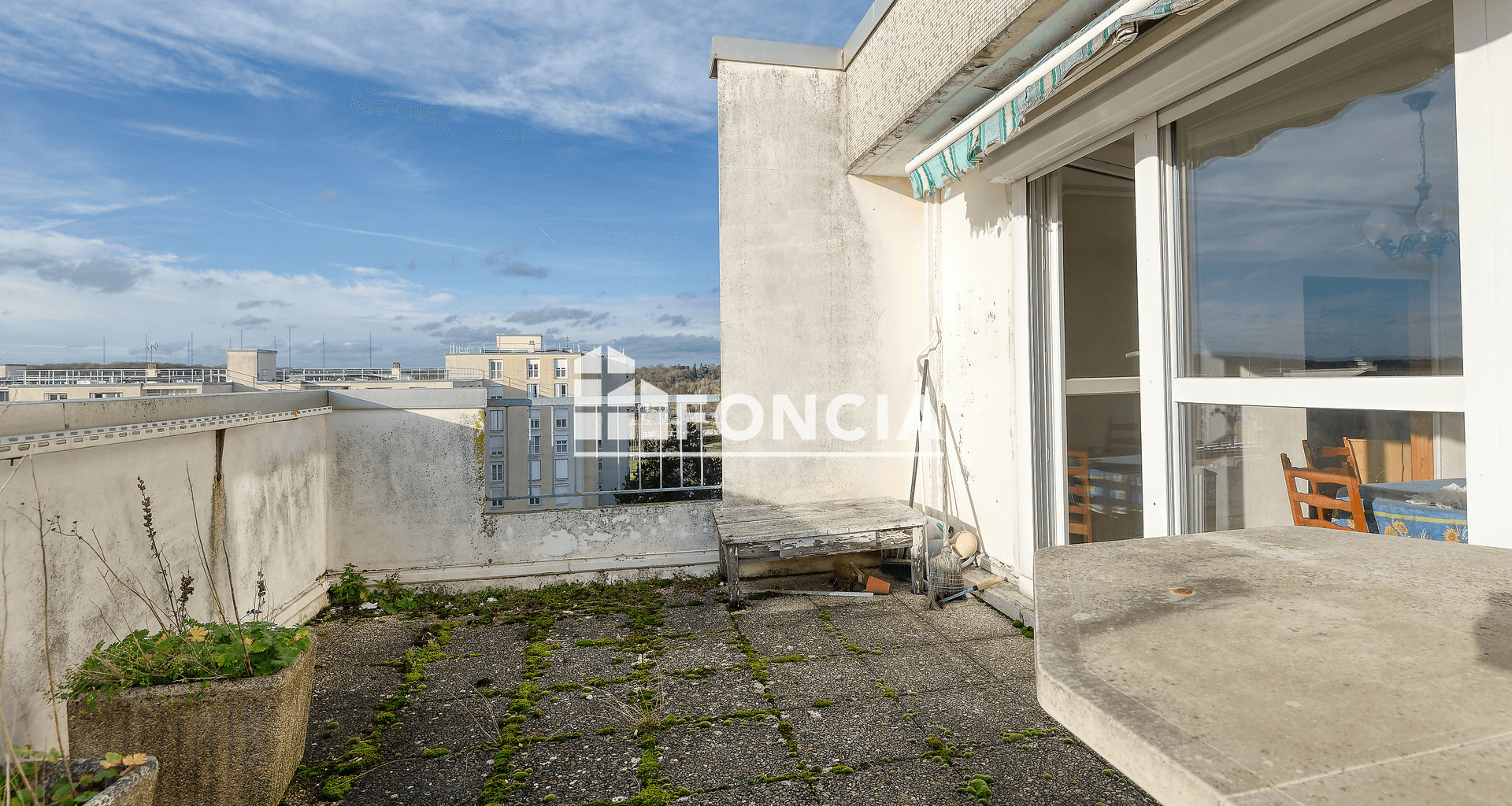 Appartement 6 pièces (109 m²) à vendre - Dammarie-les-lys (77190)