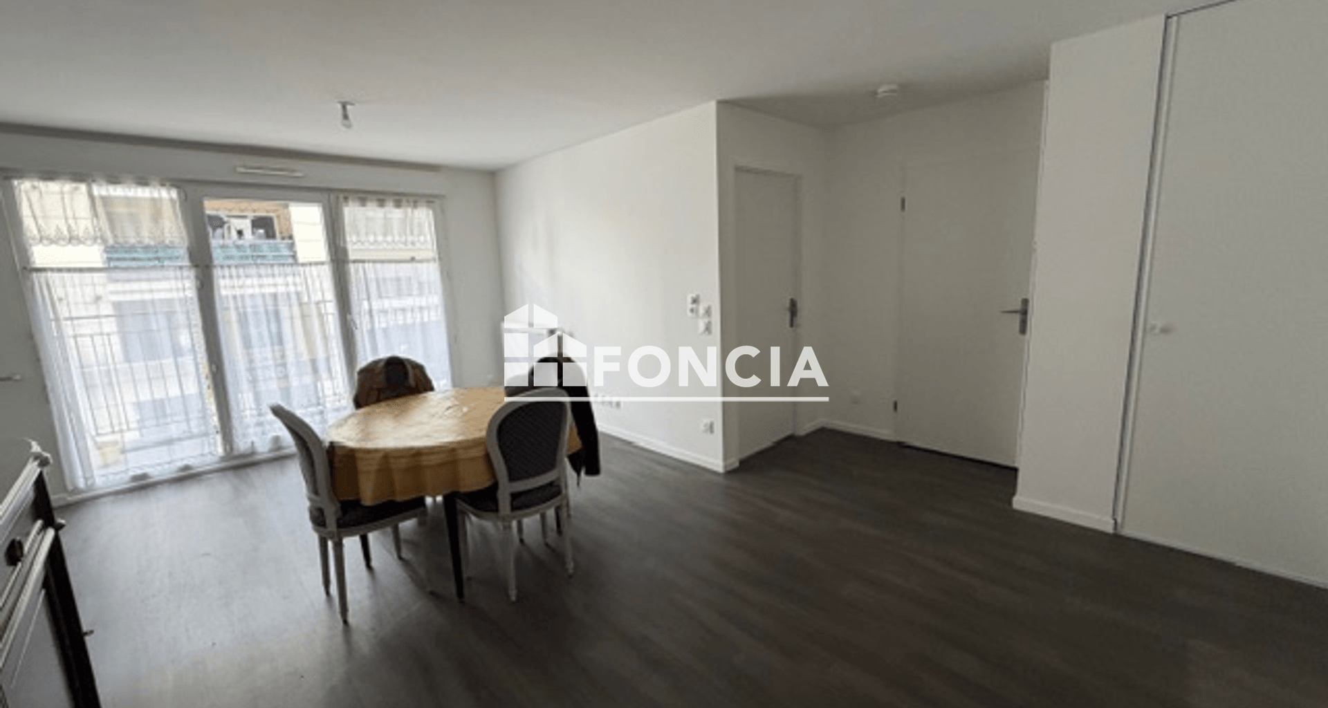 Appartement 2 pièces (44.37 m²) à louer - Le Plessis-trévise (94420)