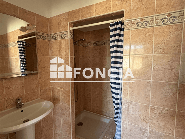 Appartement 2 pièces (51.14 m²) à louer - Gareoult (83136)