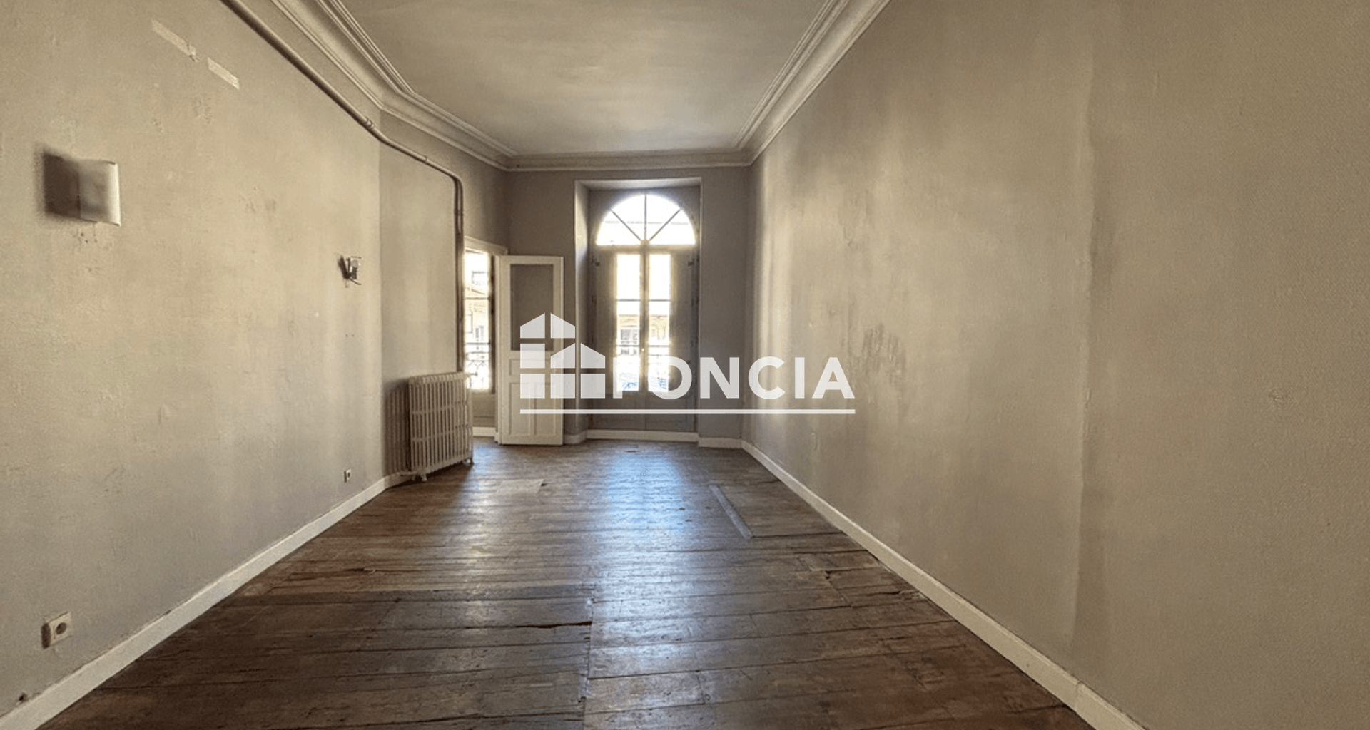 Appartement 3 pièces (92.5 m²) à vendre - Pau (64000)