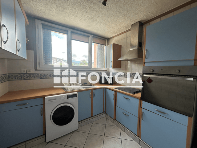Appartement meublé 3 pièces (68.48 m²) à louer - Saint Martin D'heres (38400)