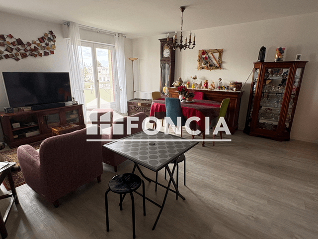 Appartement 4 pièces (76.41 m²) à louer - Angers (49000)