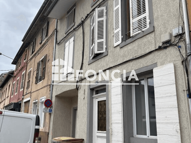 Appartement 2 pièces (38.41 m²) à louer - Bourgoin Jallieu (38300)