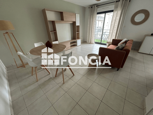 Appartement meublé 2 pièces (42.4 m²) à louer - Niort (79000)