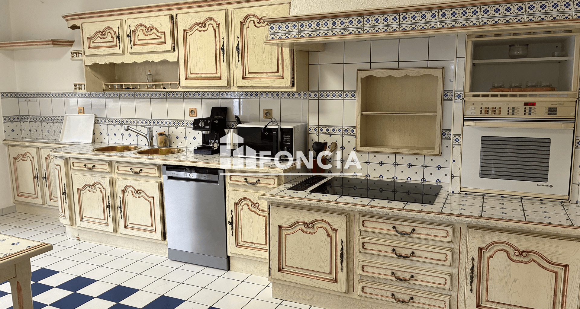 Appartement 5 pièces (163.19 m²) à louer - Hœnheim (67800)