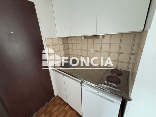Appartement 2 pièces (29.94 m²) à louer - Villers-les-nancy (54600)