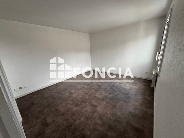 Appartement 2 pièces (29.94 m²) à louer - Villers-les-nancy (54600)