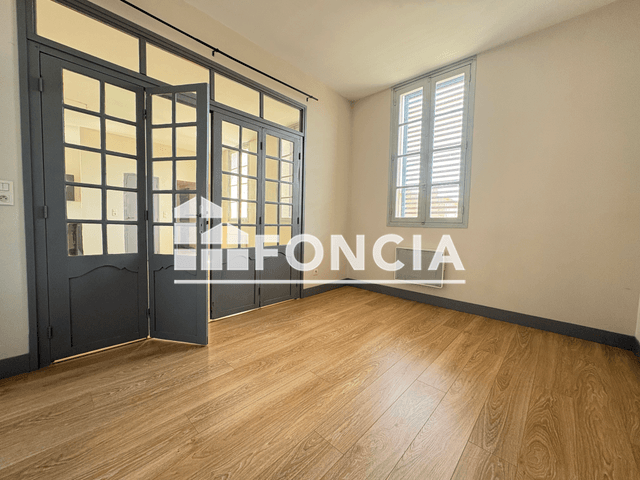 Appartement 3 pièces (85.03 m²) à louer - Pezenas (34120)