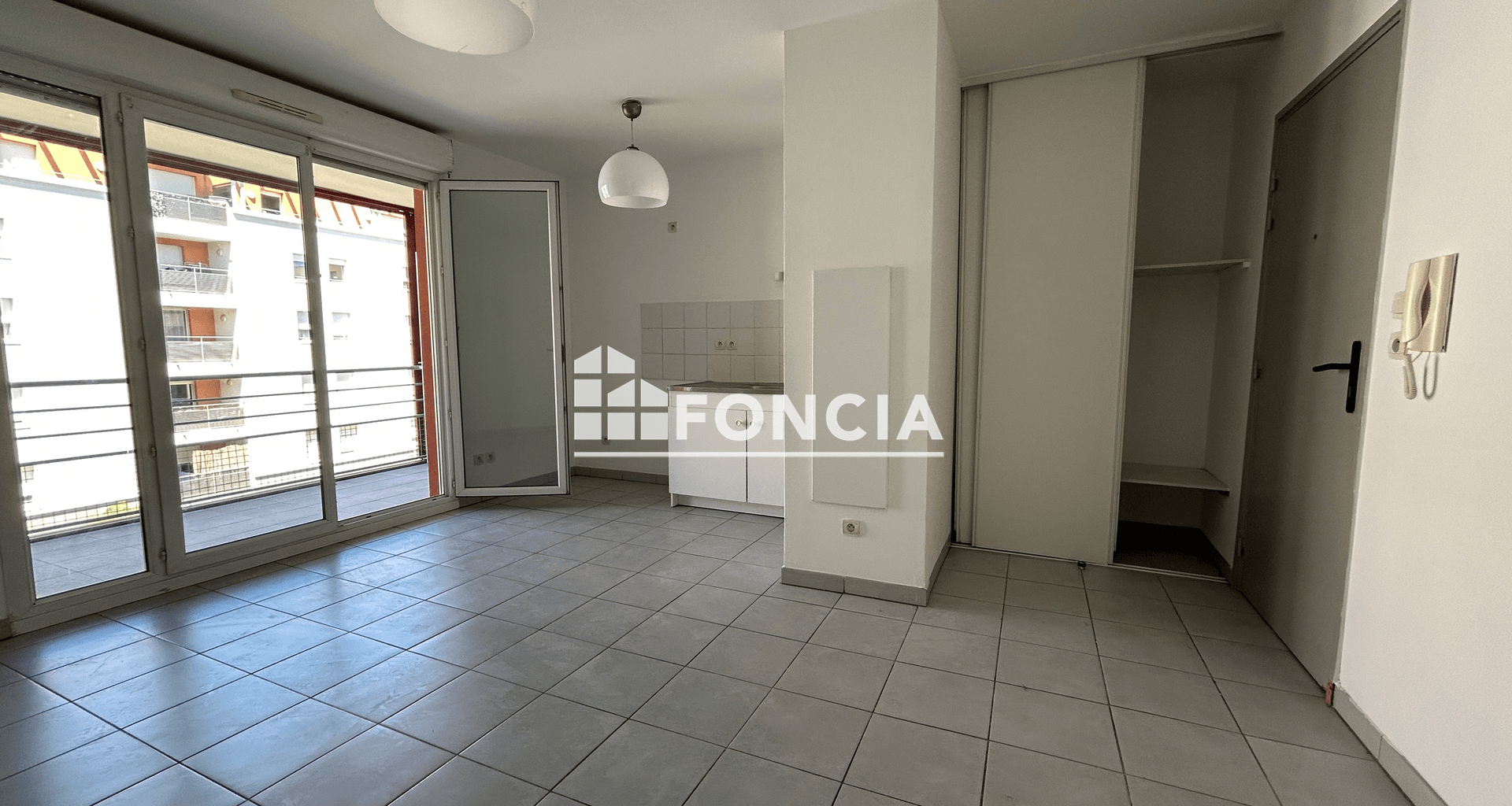 Appartement 2 pièces (40.5 m²) à louer - Avignon (84000)